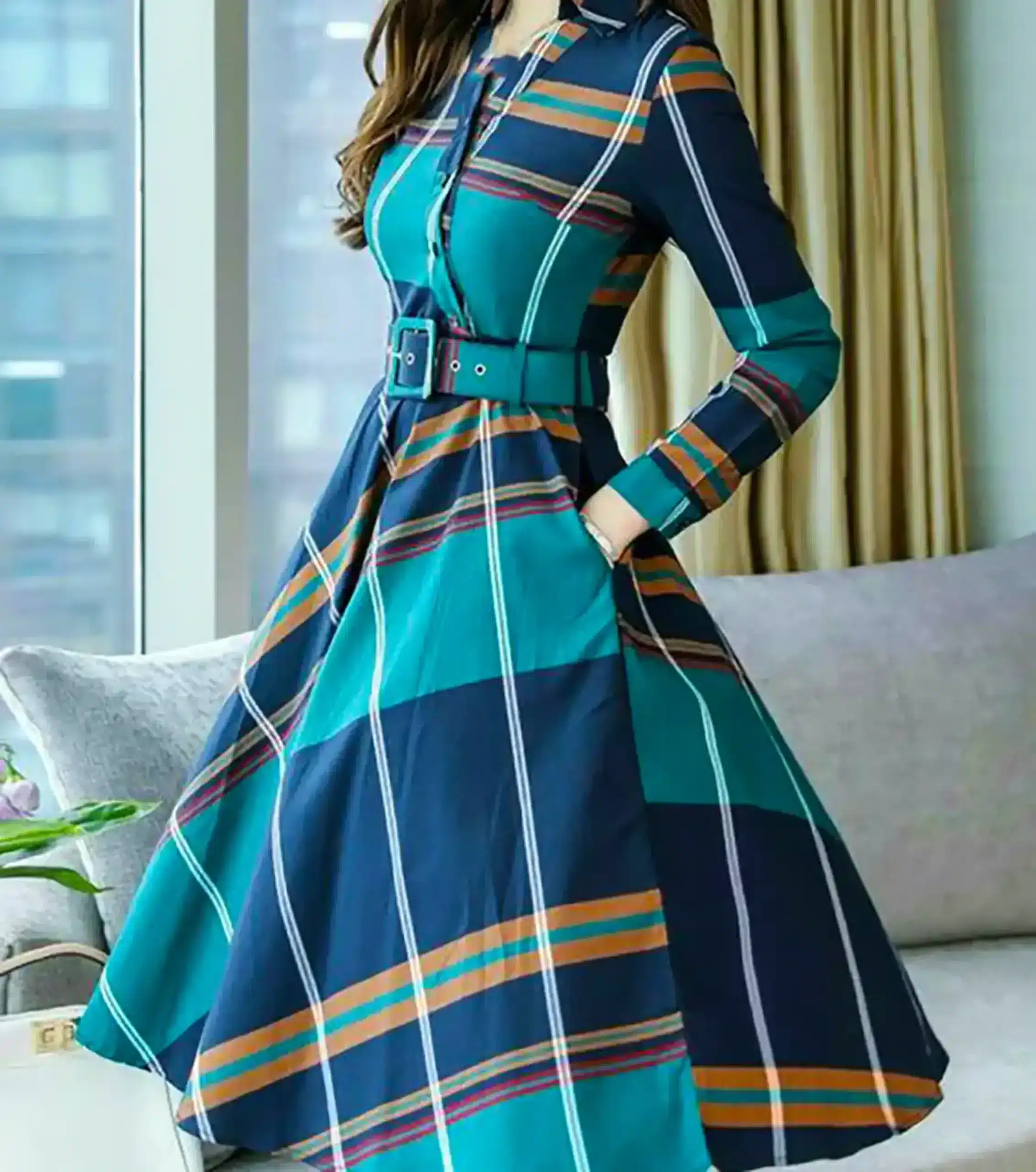 ست کردن پیراهن فلانل با شلوار جین و بوت